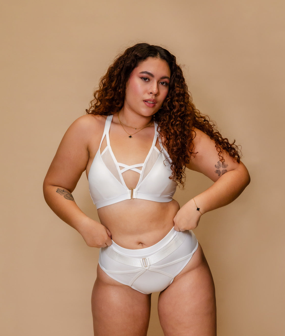 Tatiana Active – Sofia Matte White Triangle Mesh Cross Back High Waisted Pole Wear Pole Fitness Dance Set Clothing-78